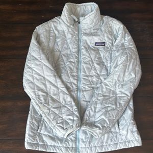 Girl’s Patagonia Nano Puff Jacket light blue Size L (12)